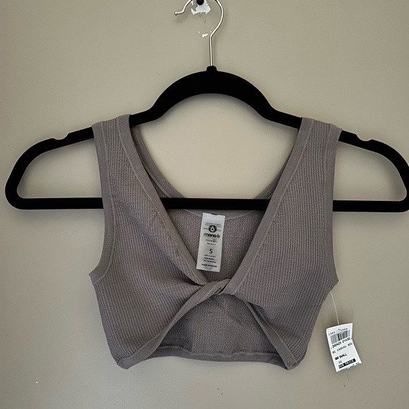 Crop Top Twisted Bra - Picture 2 of 2